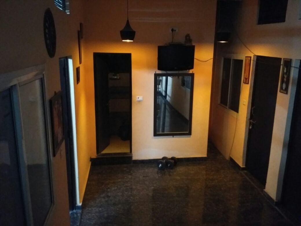 Metro House New Delhi Exterior photo